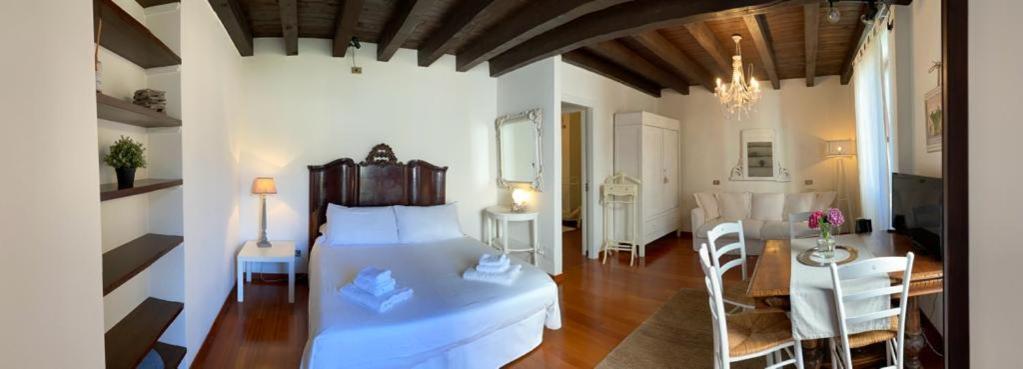 Il Giardino Segreto Bed and Breakfast Iseo Kamer foto